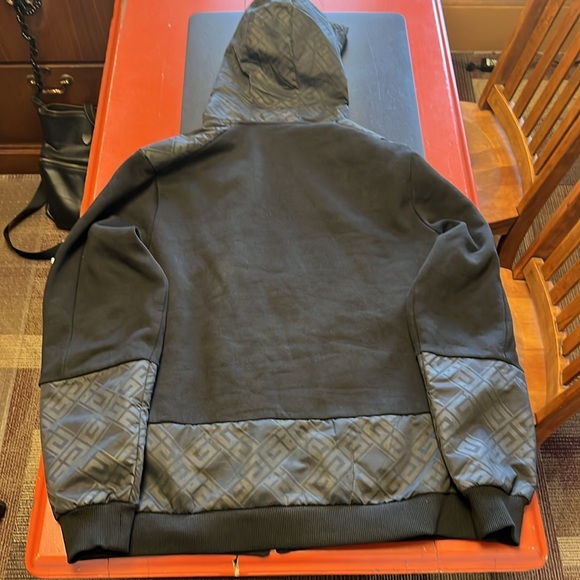 Glorious Gangsta NWT Black Zip Up Black and Gold Hooded Sweater. UK Brand. - Picture 4 of 5